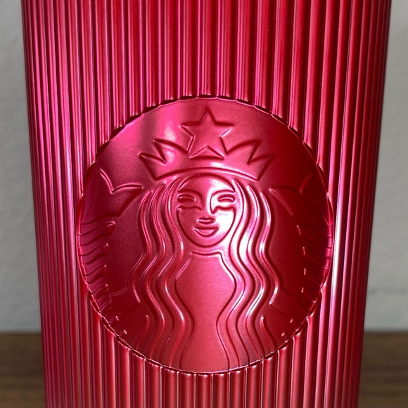 NWT 24oz Starbucks Red Ombré Line Cold Cup - Picture 2 of 9